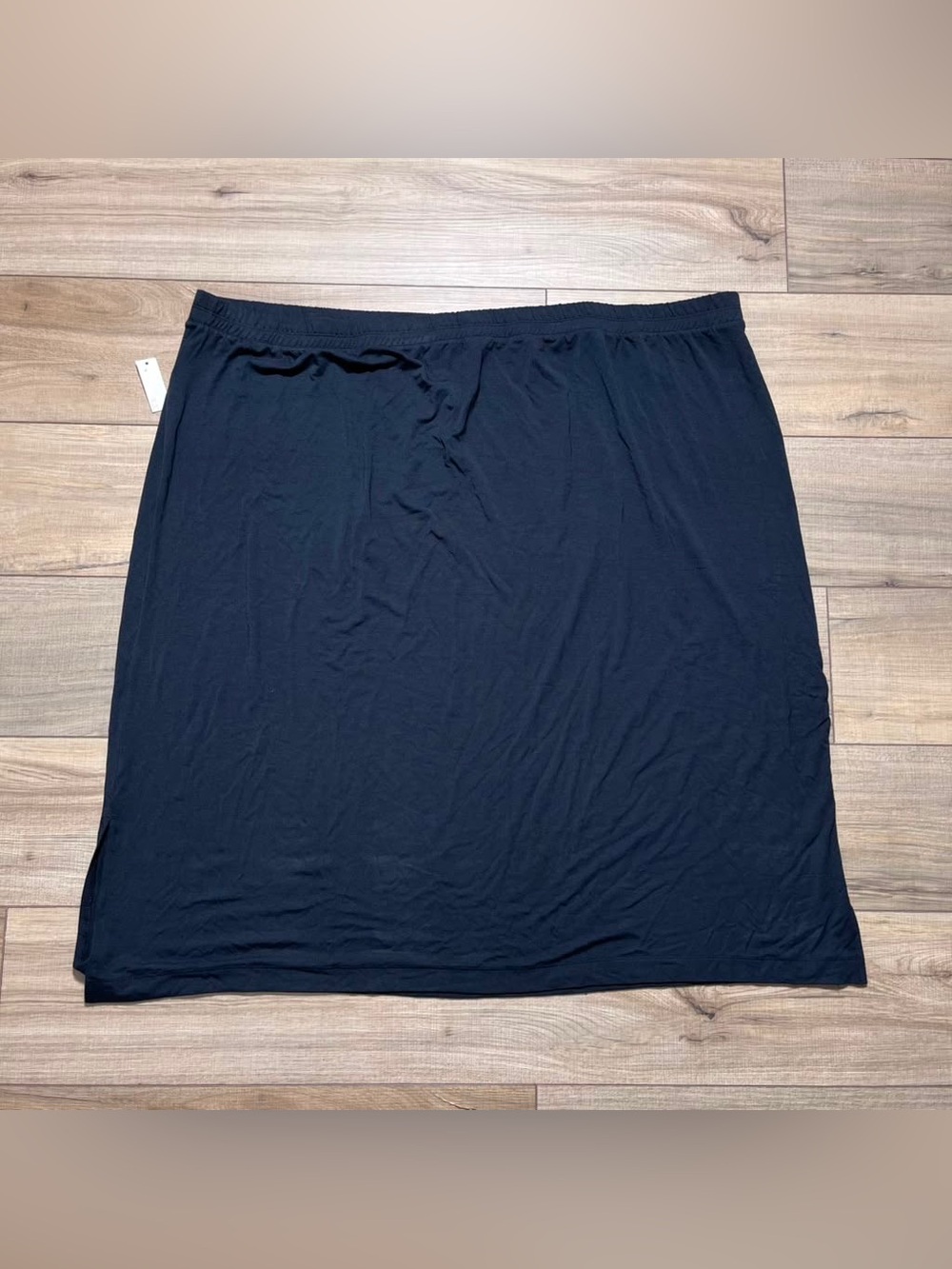 Amazon Essentials Womens Pull-On Plus Size Skirt With Side Slits Size 5X Black
